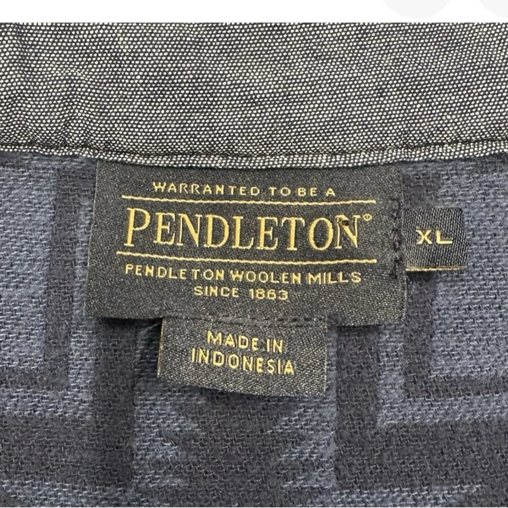 Pendleton Women’s Aztec Half Zip Pullover Sweater… - image 4